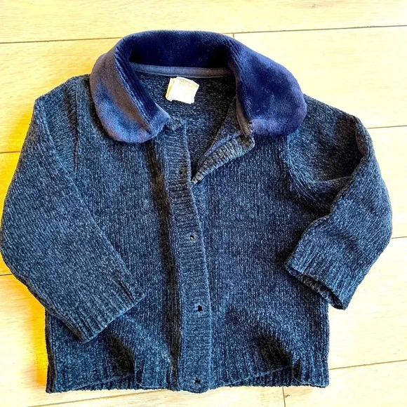 Gap blue button up sweater with‎ velvet collar - Picture 1 of 4